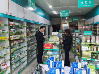 新晃縣市場監(jiān)管局開展農(nóng)村藥品安全專項檢查 優(yōu)化營商環(huán)境為民辦實事